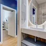 Bdc - Phoenix Huge 4bdr And 3bath! *
